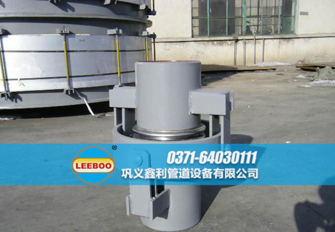 萬向鉸鏈<a href=http://m.zdtrends.cn target=_blank class=infotextkey>補償器</a>發(fā)貨現(xiàn)場