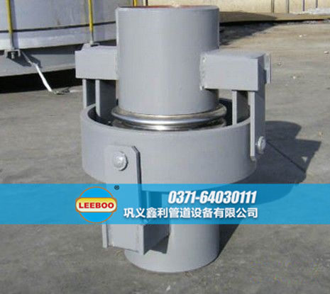 萬(wàn)向鉸鏈<a href=http://m.zdtrends.cn target=_blank class=infotextkey>補(bǔ)償器</a>