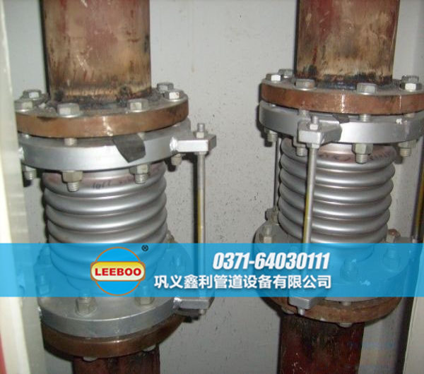 波紋<a href=http://m.zdtrends.cn target=_blank class=infotextkey>補(bǔ)償器</a>安裝圖